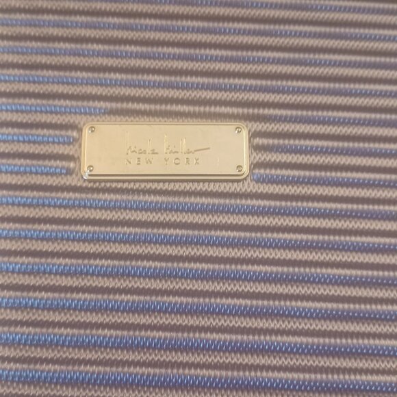 Nicole Miller New York Luggage - 24 Inch Carry On Hardside Suitcase - Picture 6 of 10